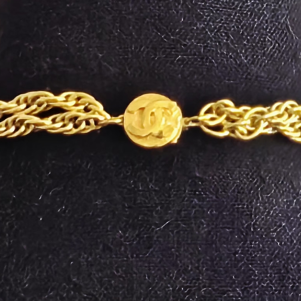 Vintage Chanel Lagerfeld Iconic Statement CC Swagged Collar Gold-plated Necklace - Picture 9 of 11